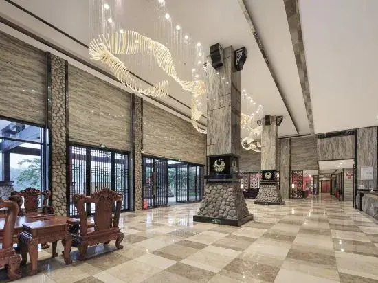 Lijiang Source Resort Hotel
