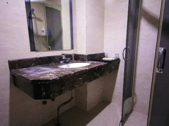 Jinhua Hotel
