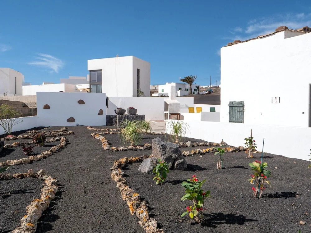 House with 3 Bedrooms in Tías, with Wifi