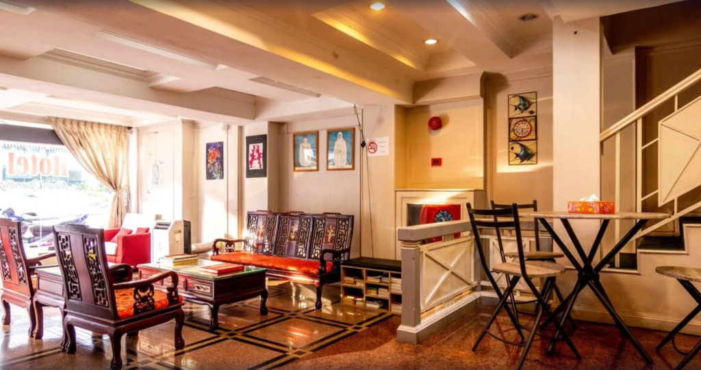 Ming Hotel