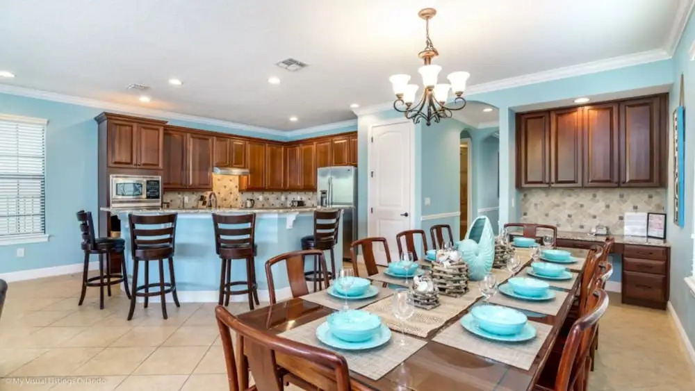 Ultimate 5 Bed 5 Ba Villa with Game Room, Pool & Spa - Ihr4021