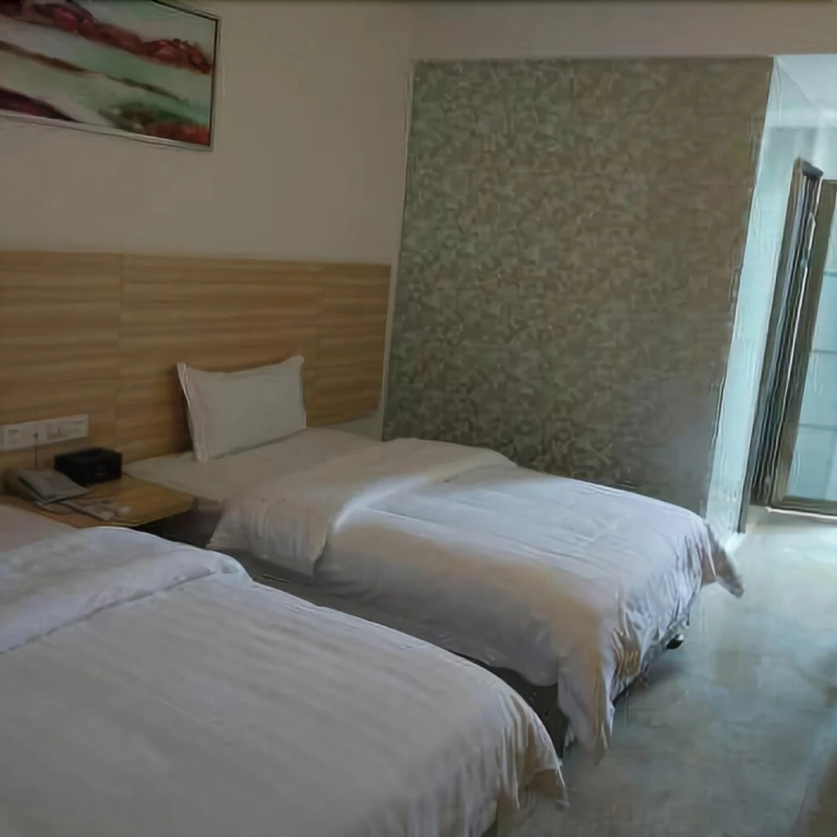 Yizuo Holiday Hotel