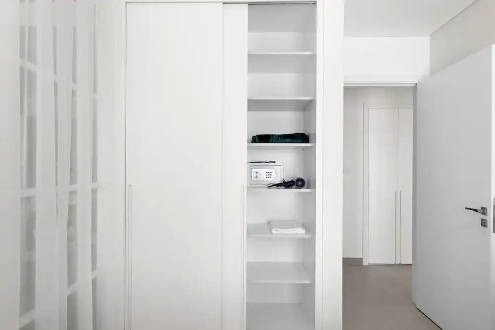 Silkhaus Cozy 2 BR Full Amenities