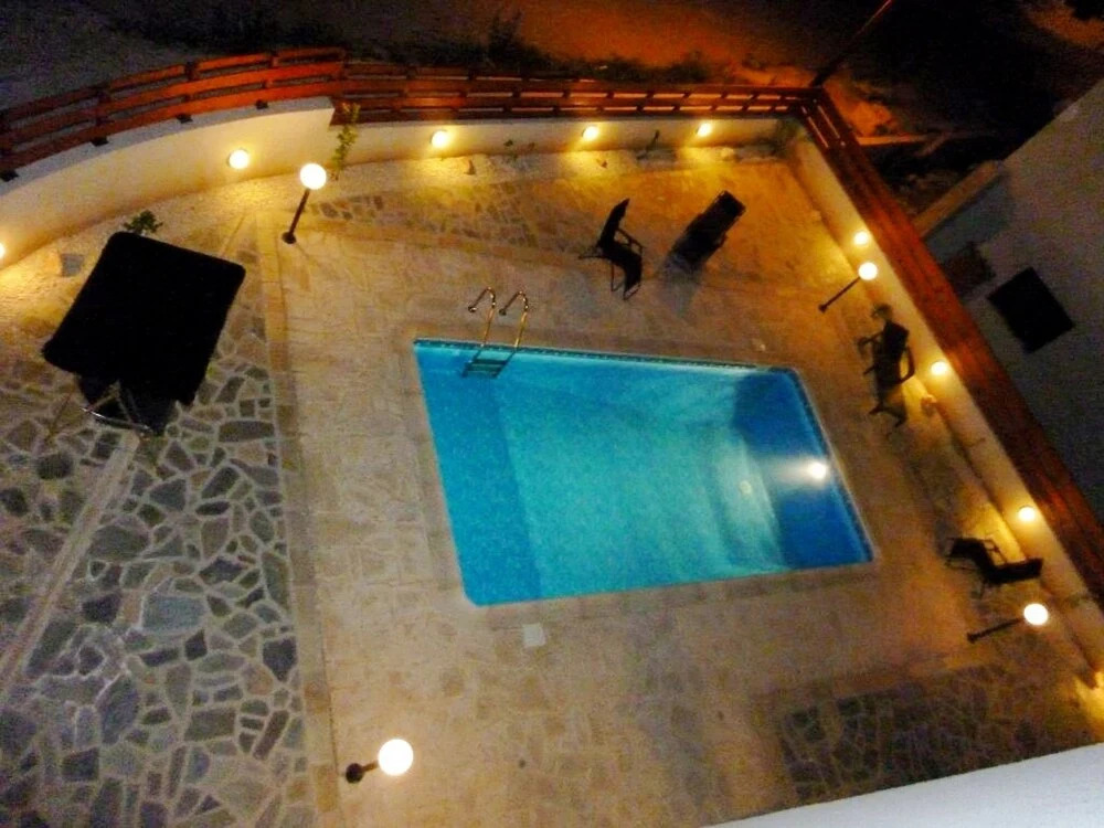 Modern Luxury Villa in Peyia, Near Coral bay Beach, w/ Private Pool an