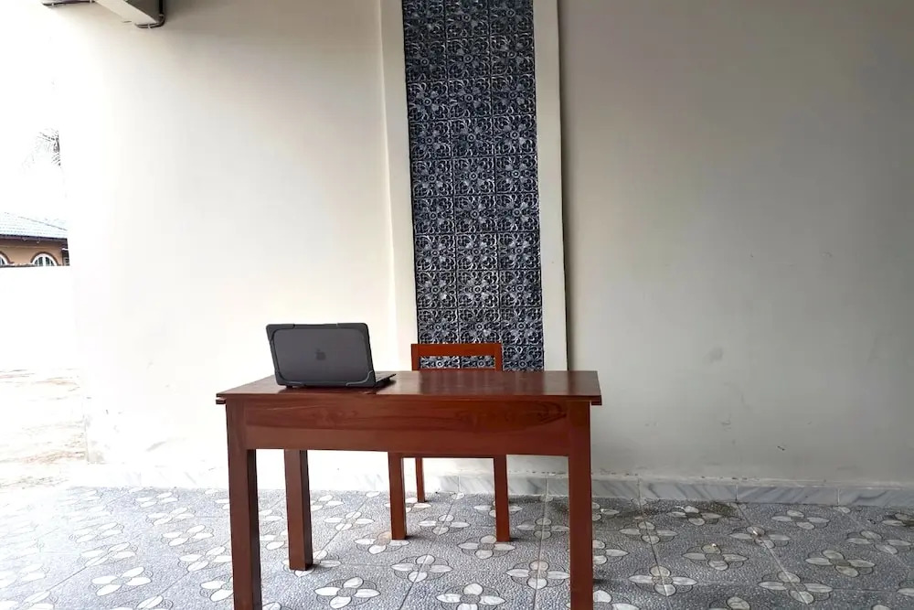 Hotel O Jasmine House Syariah Near Masjid Nurul Ikhwan