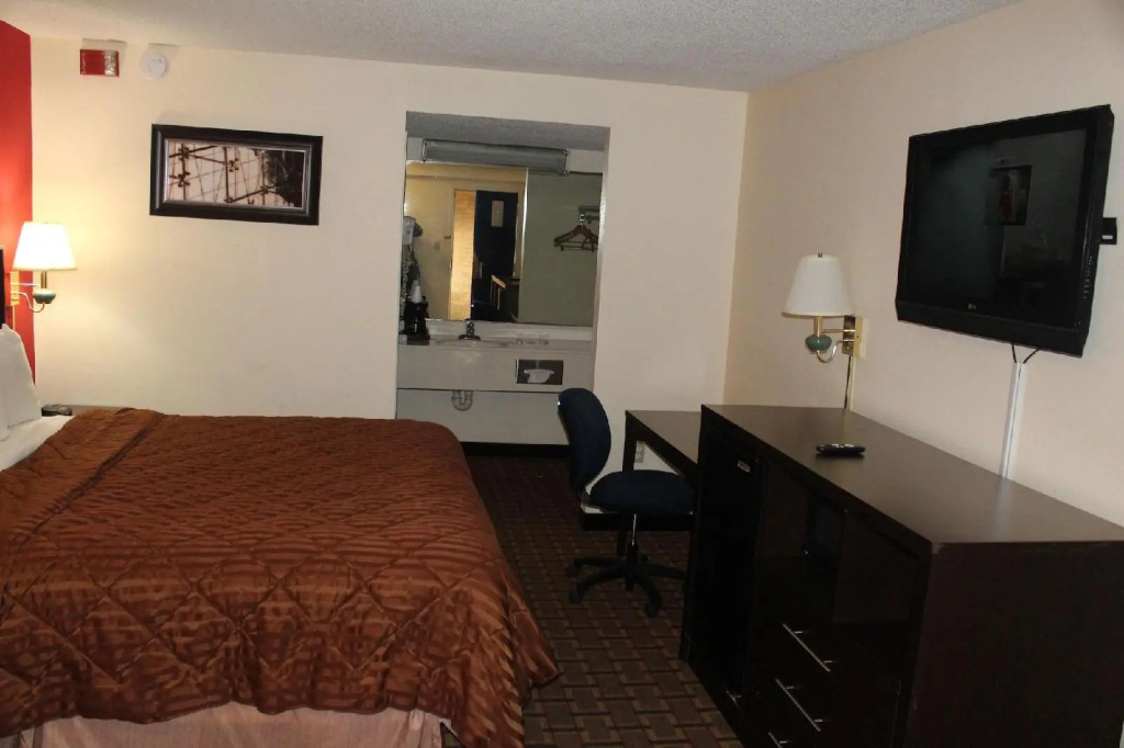 Americas Best Value Inn Fredericksburg N