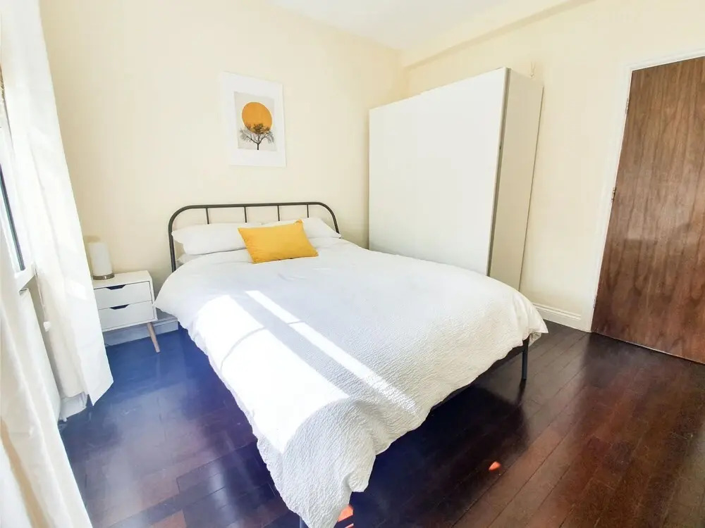 Brand new flat in London West End - Museum 2