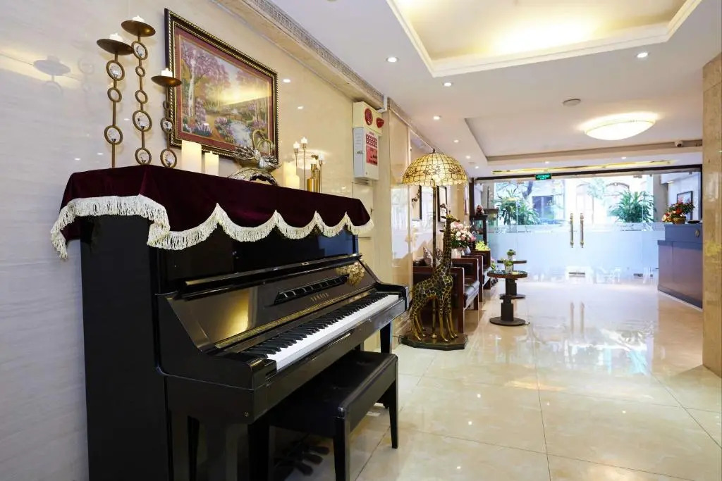 HaNoi Calido Hotel