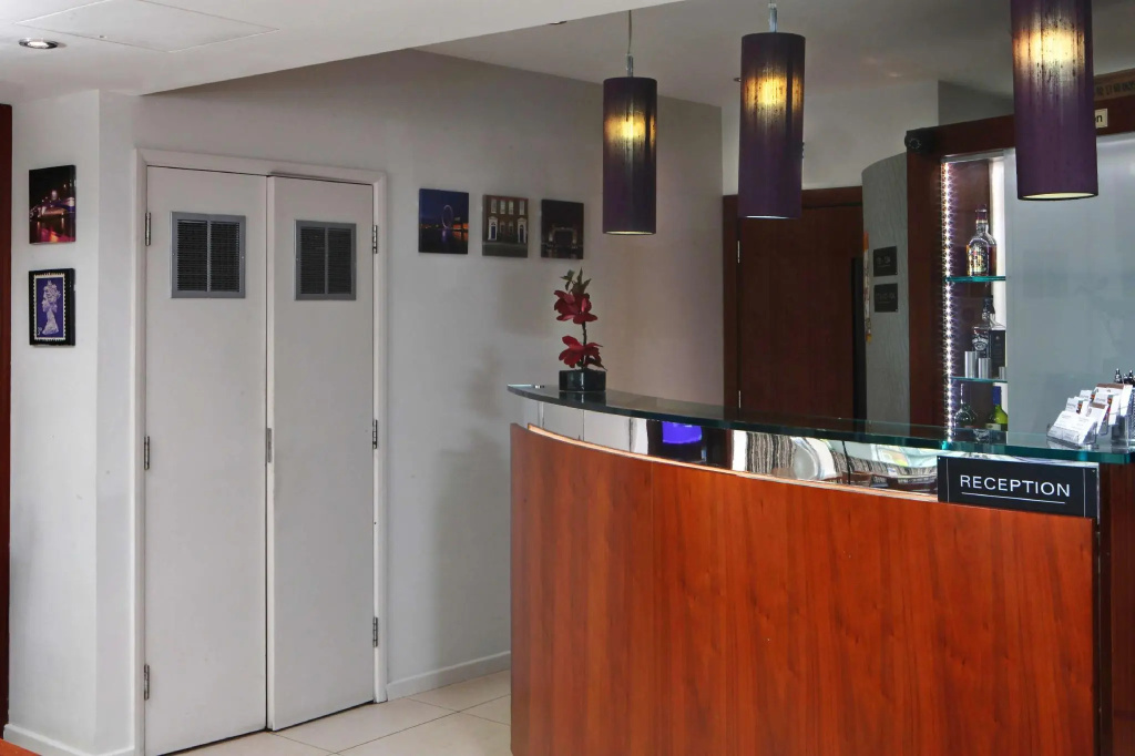 The Kensington Hideaway