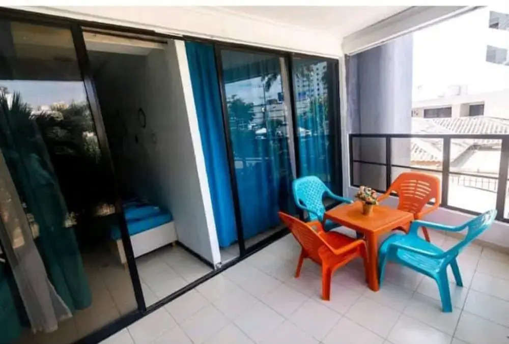 2 Bedroom Apartment Near The Sea With Air Conditioning And Wifi