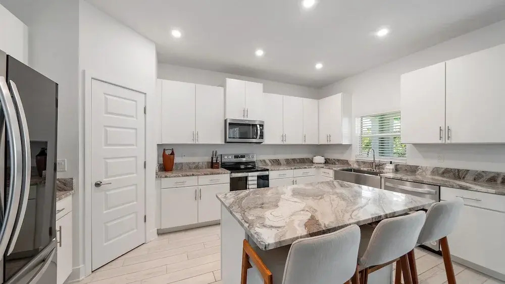 Urban Minimalist Escape 4 Bedroom Home