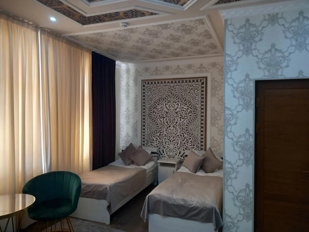 Nurshod Hotel