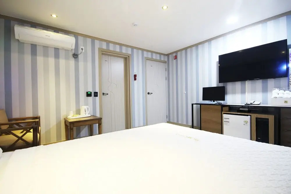 Yeosu 25 Motel