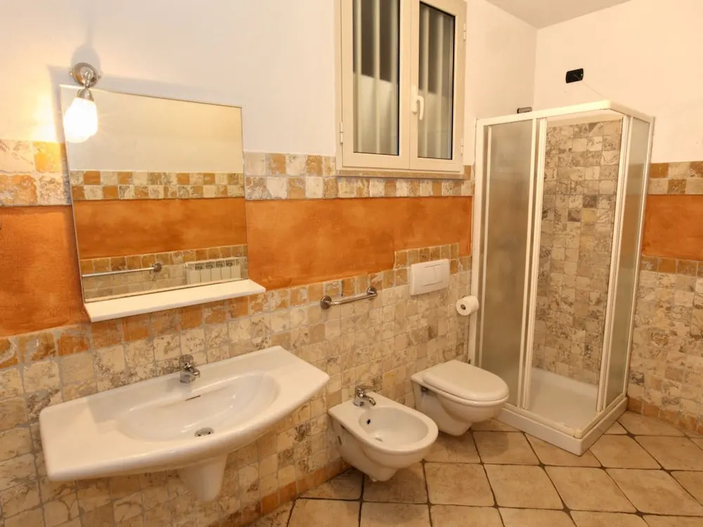 Lavish Holiday Home in Tortoreto With Pool
