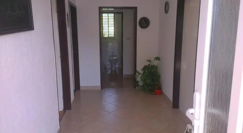Apartment Fena
