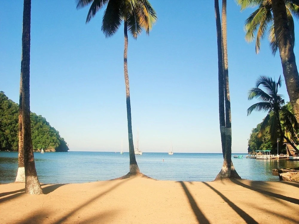 Mango Beach Inn
