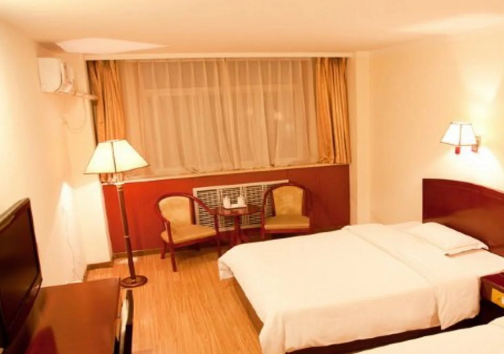 Greentree Alliance Hebei Shijiazhuang New Railway Station West Huaian Road Hotel