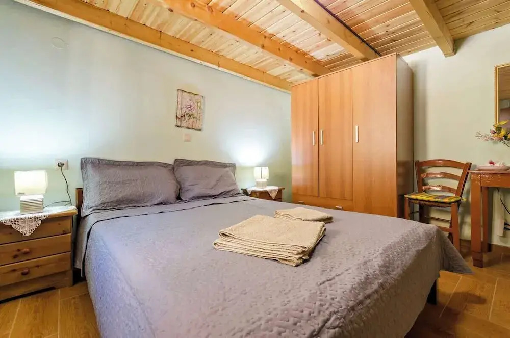 Sklavaki Traditional Villa - Private Pool & Views