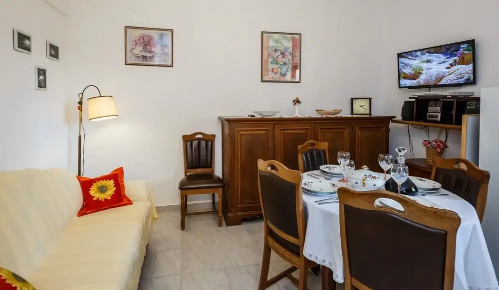 Apartments Bagic