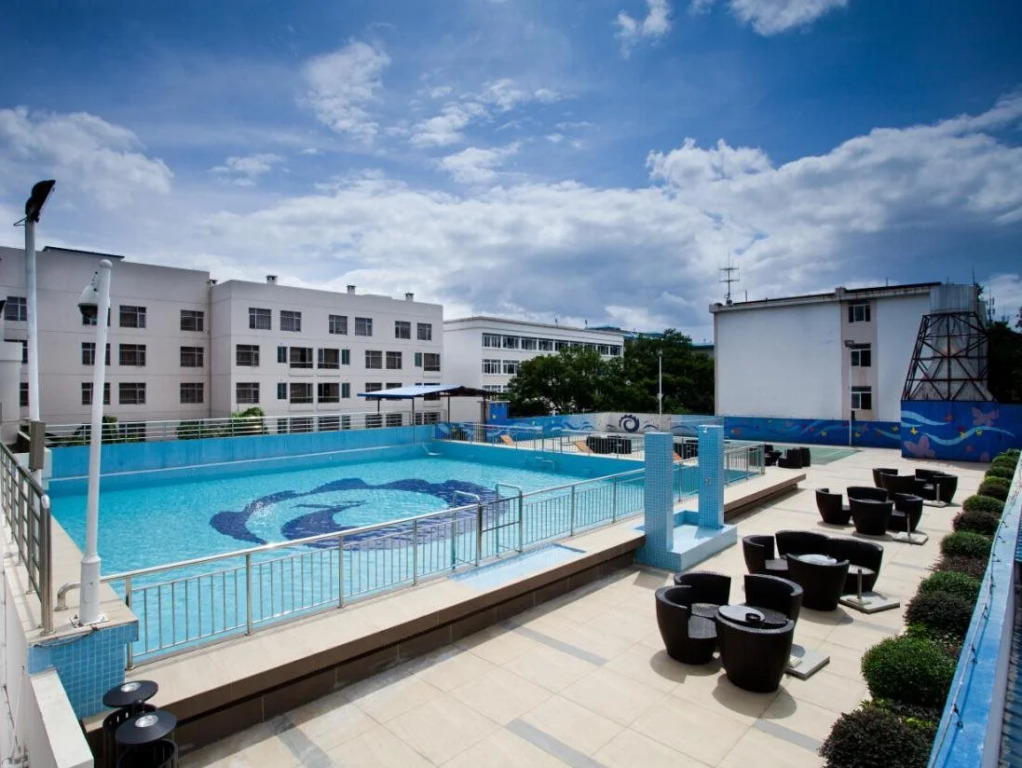 Ming Feng International Hotel
