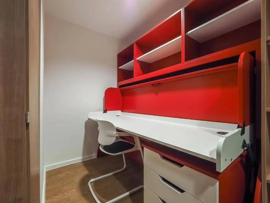 LSE High Holborn
