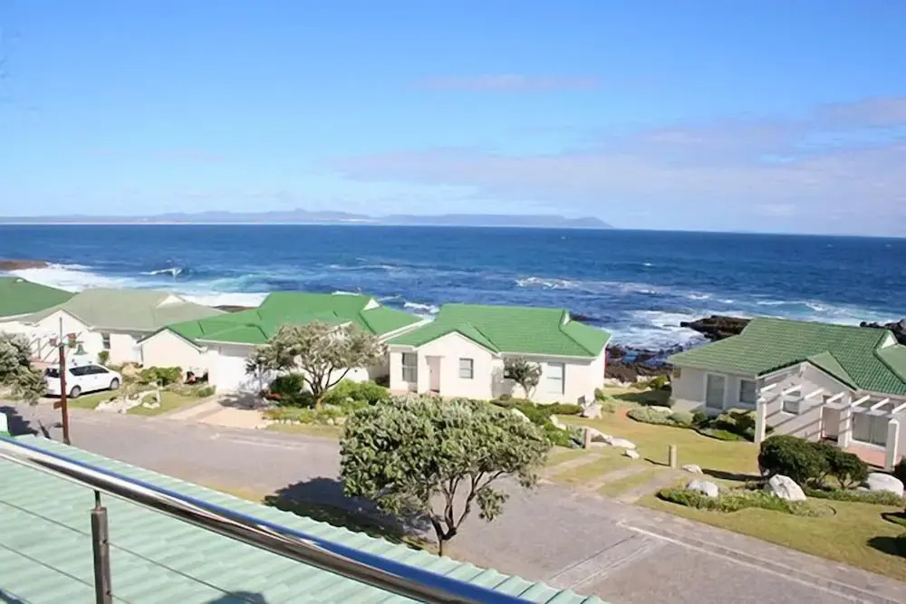 Ocean Edge Apartments