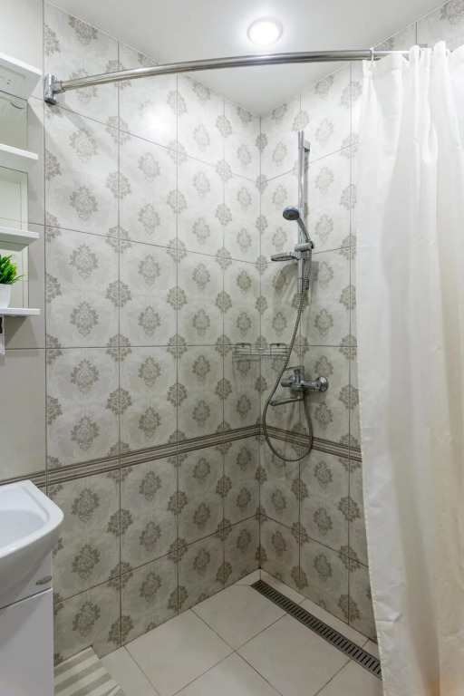 Апартаменты на Леселидзе 10