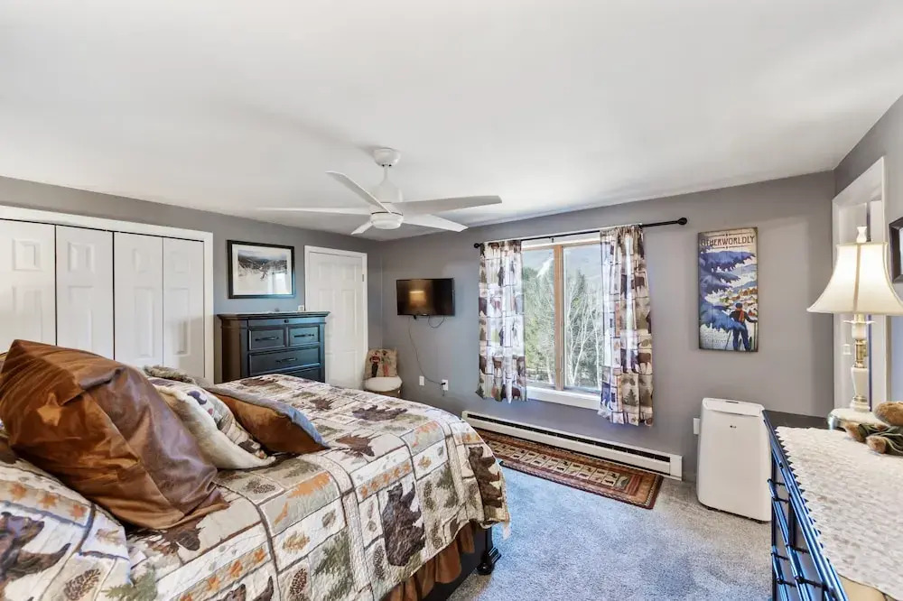 46er 15e - Stylish & Comfortable Mountain Retreat 2 Bedroom Townhouse by The Summit at Gore Mountain