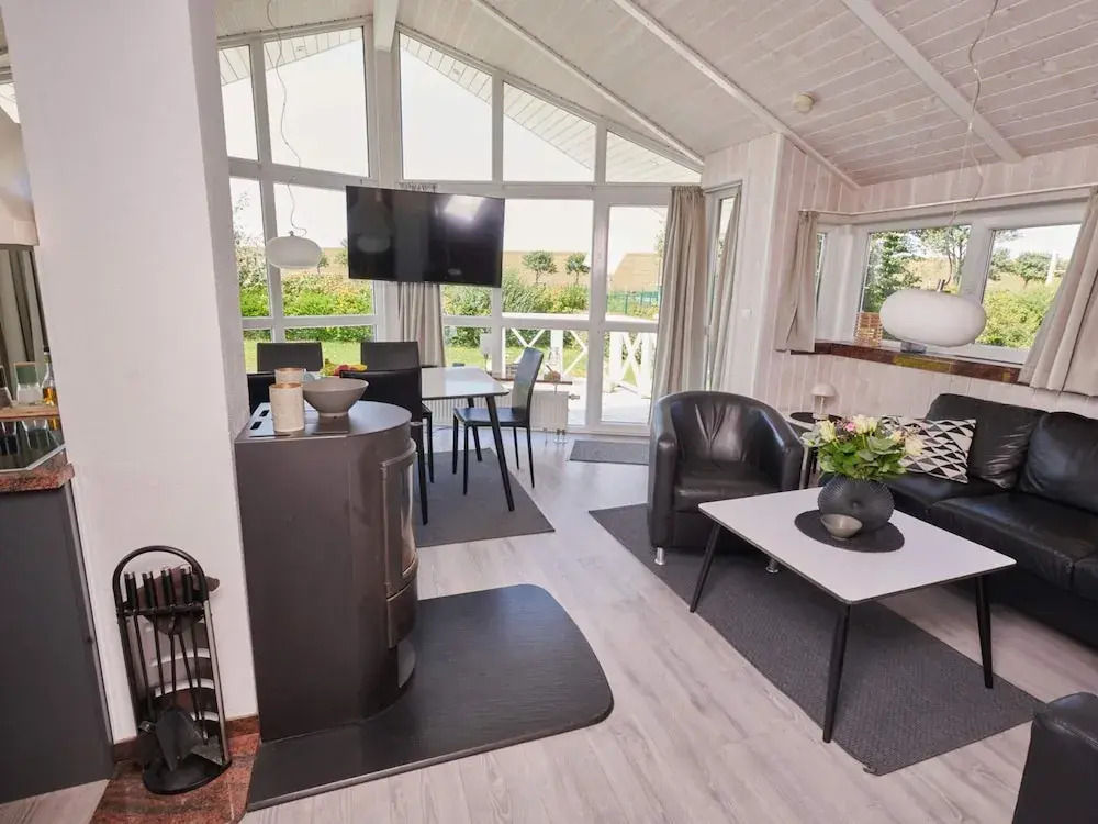 4 Star Holiday Home in Friedrichkoog