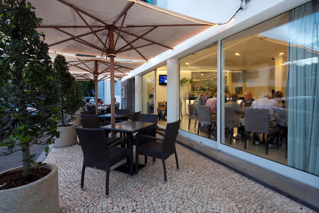 White Waters Hotel