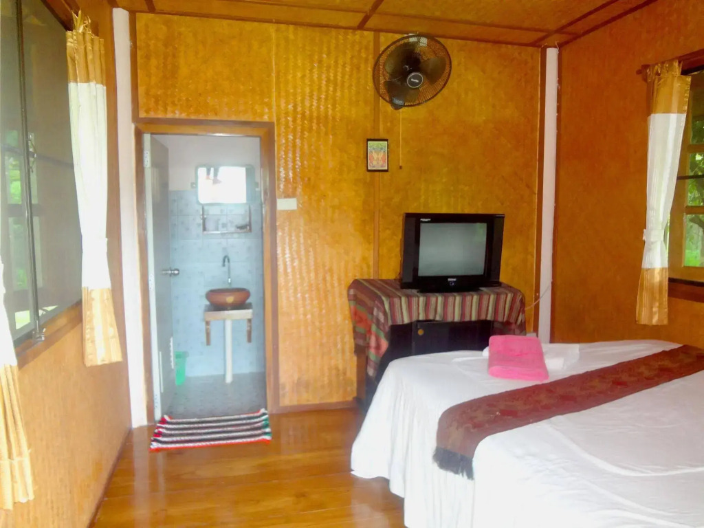 Orange Grove Resort
