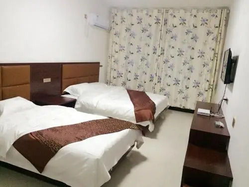 Tai Bai Mountain 24H Guest House
