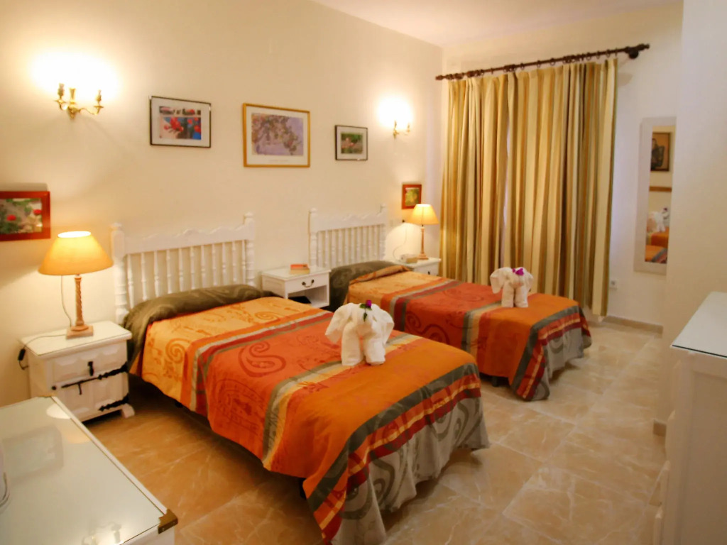 Holiday Home Sandra by Interhome