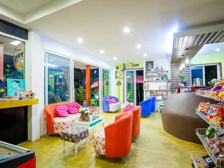 Full House Resort