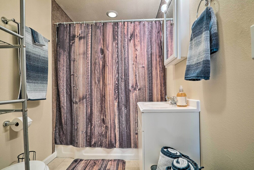 Pet-friendly Sierra Blanca Home in Downtown!