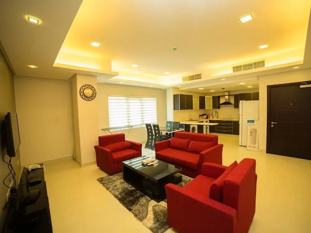 Golden Rose Luxury Suites