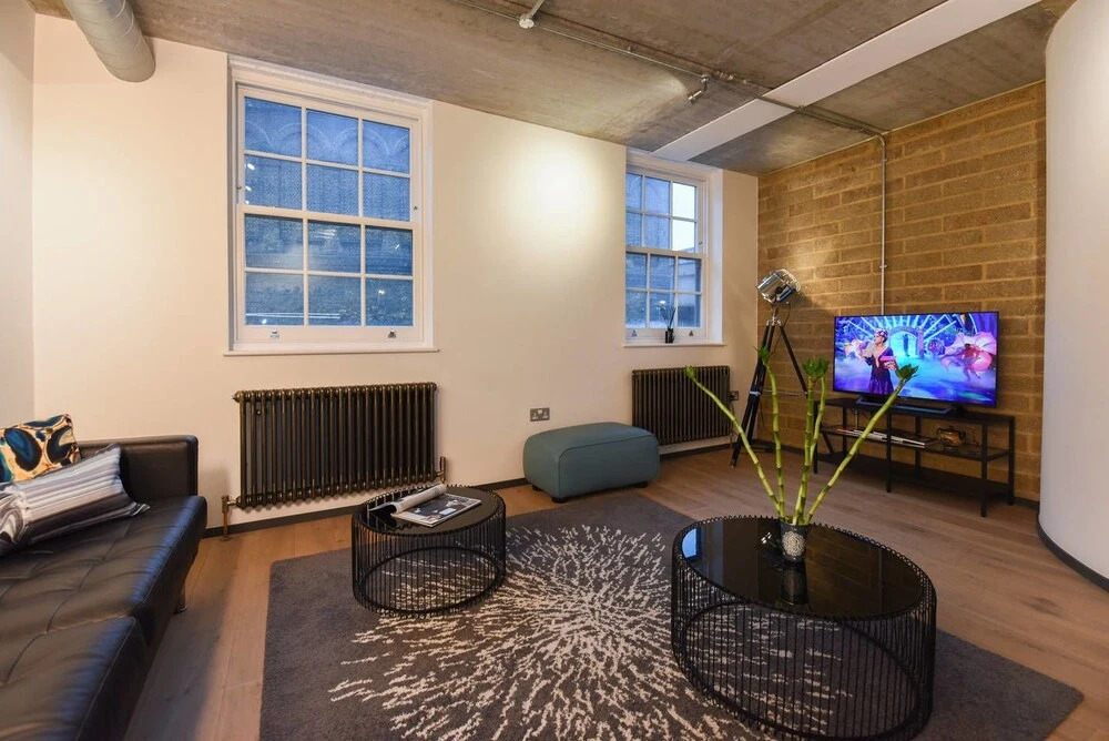 Loft Style Apartment in Central London! 2br!
