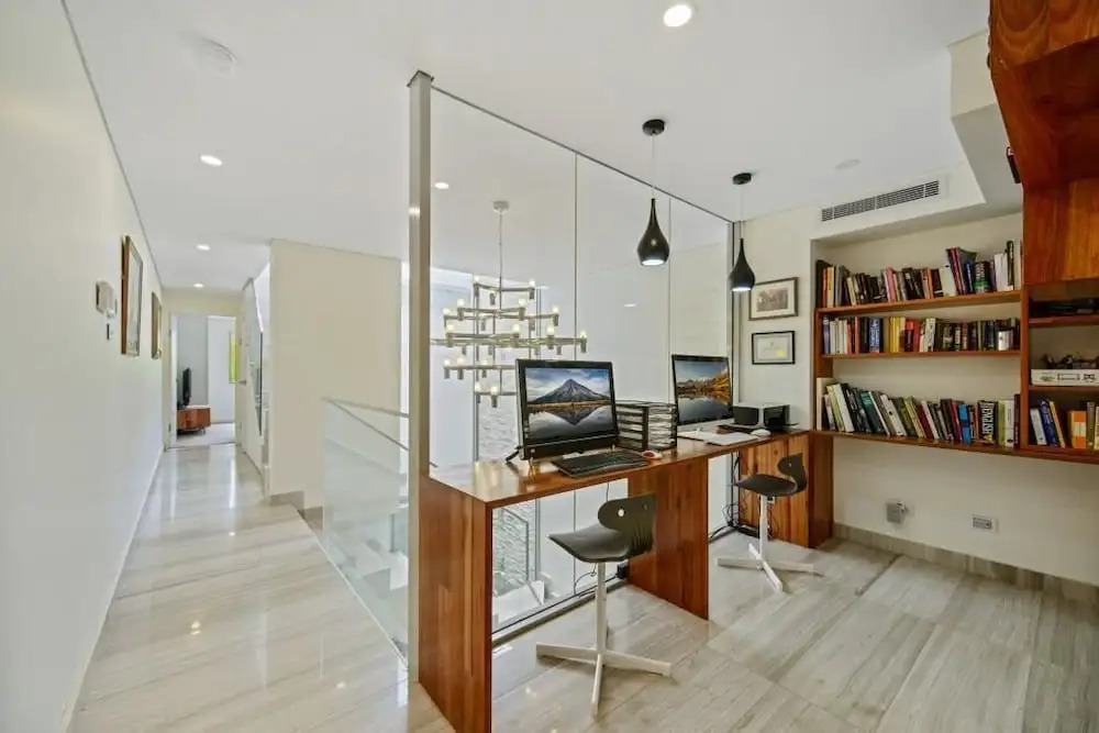 Luxurious New House Hidden Near Central CBD