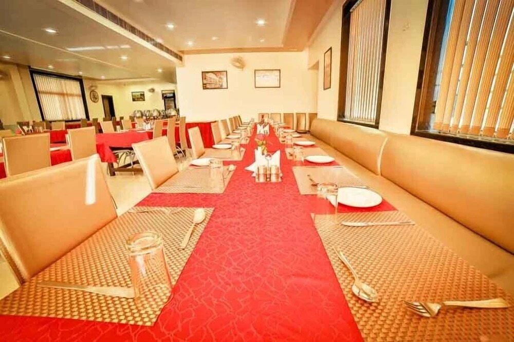 Royal View Hotel
