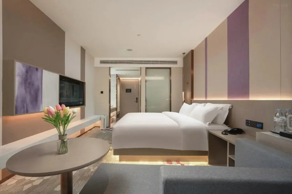 Lavande Hotel (Jinan Shiji Avenue Aotelaisi)