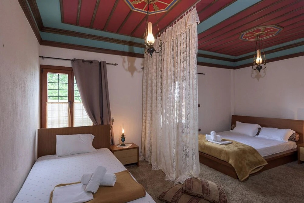 Vikos Hotel