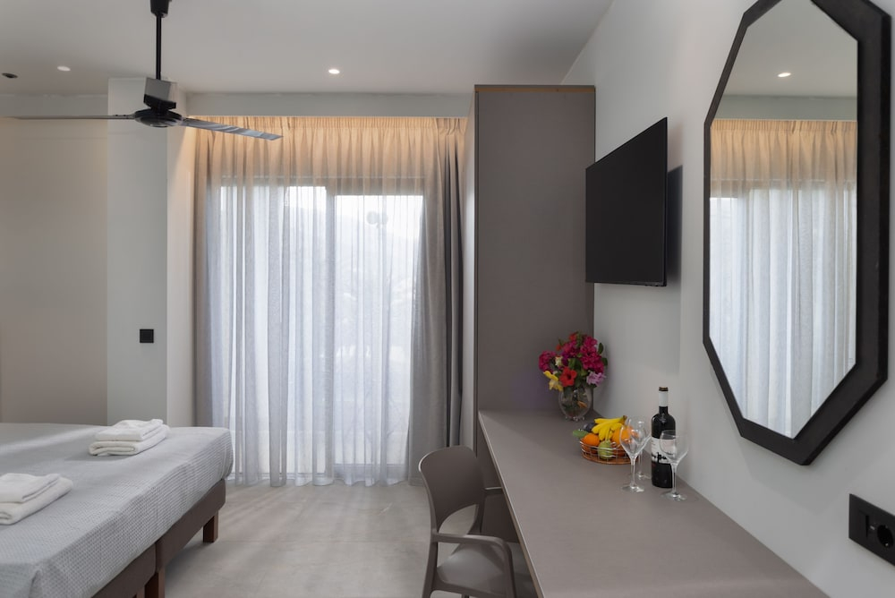Malia Odyssey Adults Only by Estia