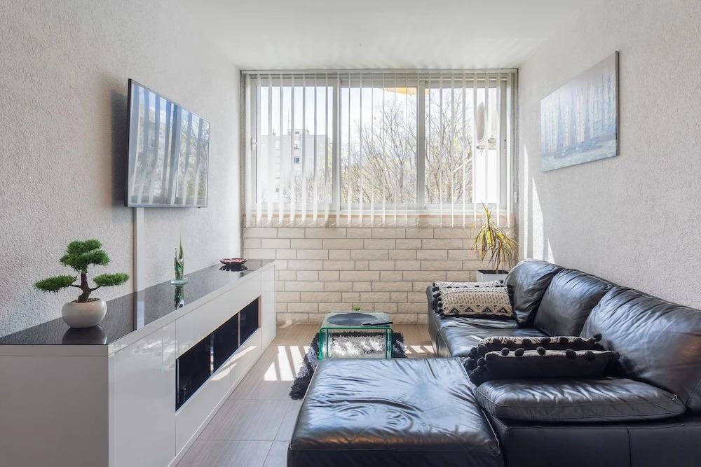 Split City Apartment