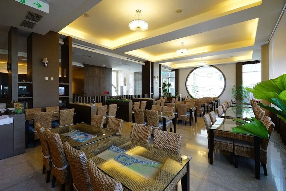 Hai Yue Hotel
