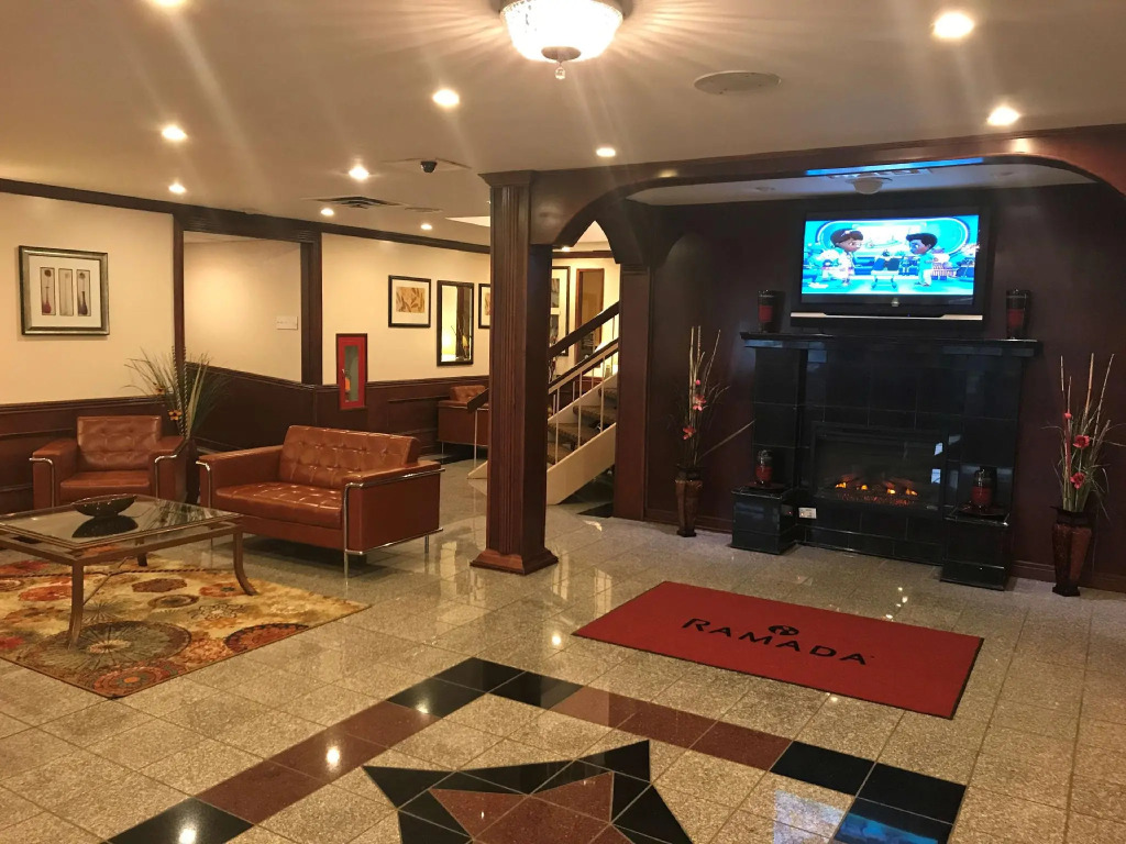 Albert Lea Inn and Suites