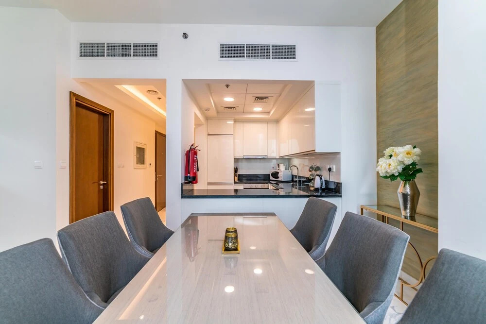 Vacation bay Noura Tower