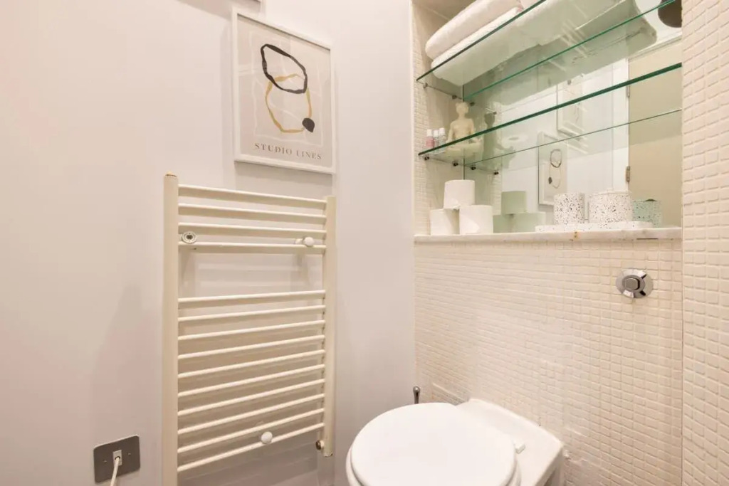 The Camberwell Loft - Captivating 2BDR Flat