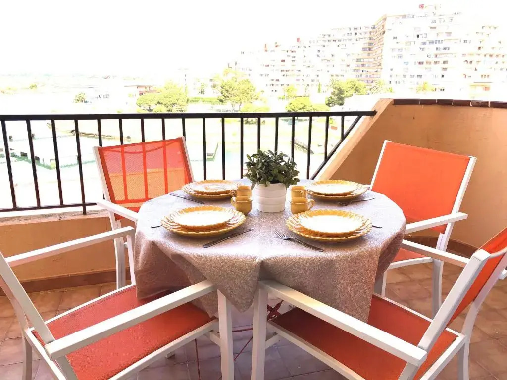 ROMINA 4E - Apartamento en los canales de Roses Santa Margarita - terraza con vistas