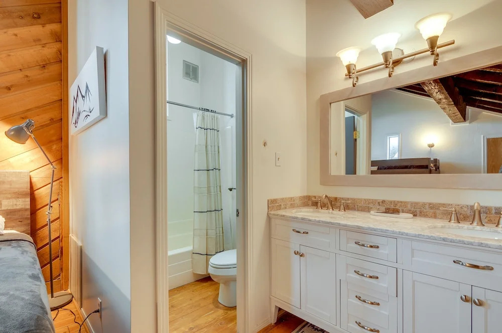 Brian Head Vacation Rental: Walk to Giant Steps!