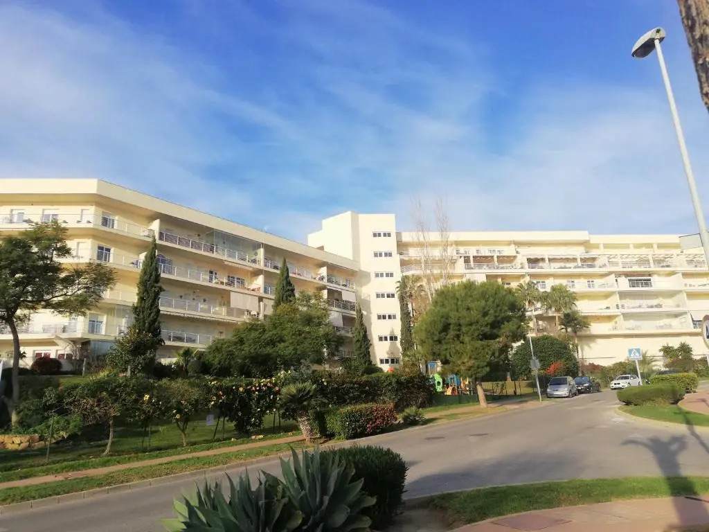 Disfruta amplio moderno y luminoso Golf Resort Torrequebrada